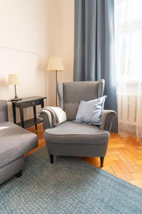 Wyjatkowy Apartament Na Rynku Breslavia Esterno foto