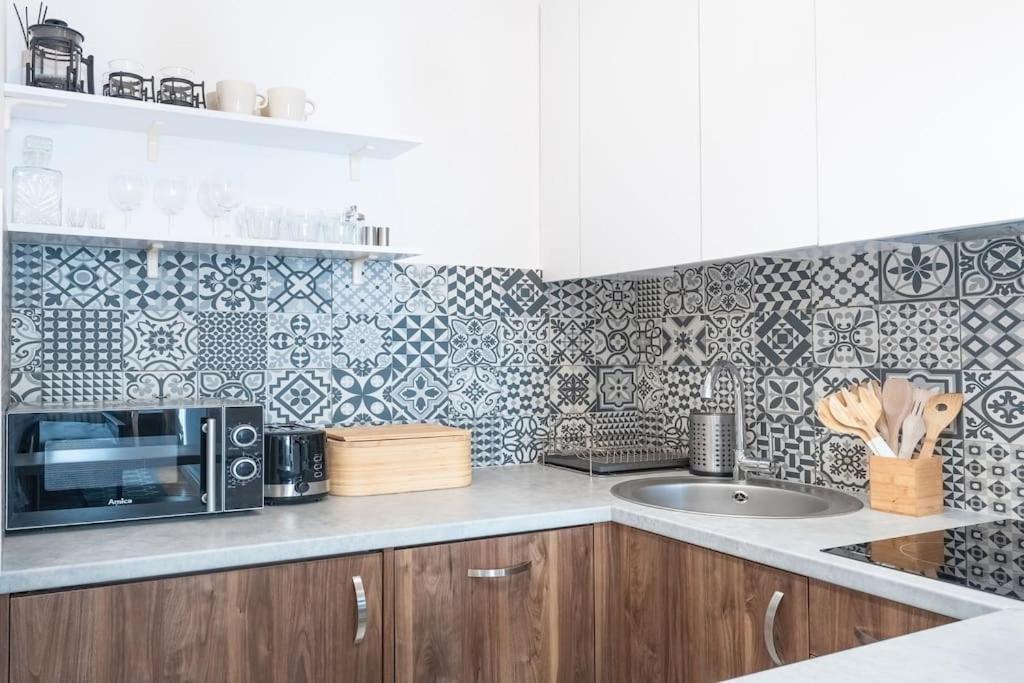 Wyjatkowy Apartament Na Rynku Breslavia Esterno foto